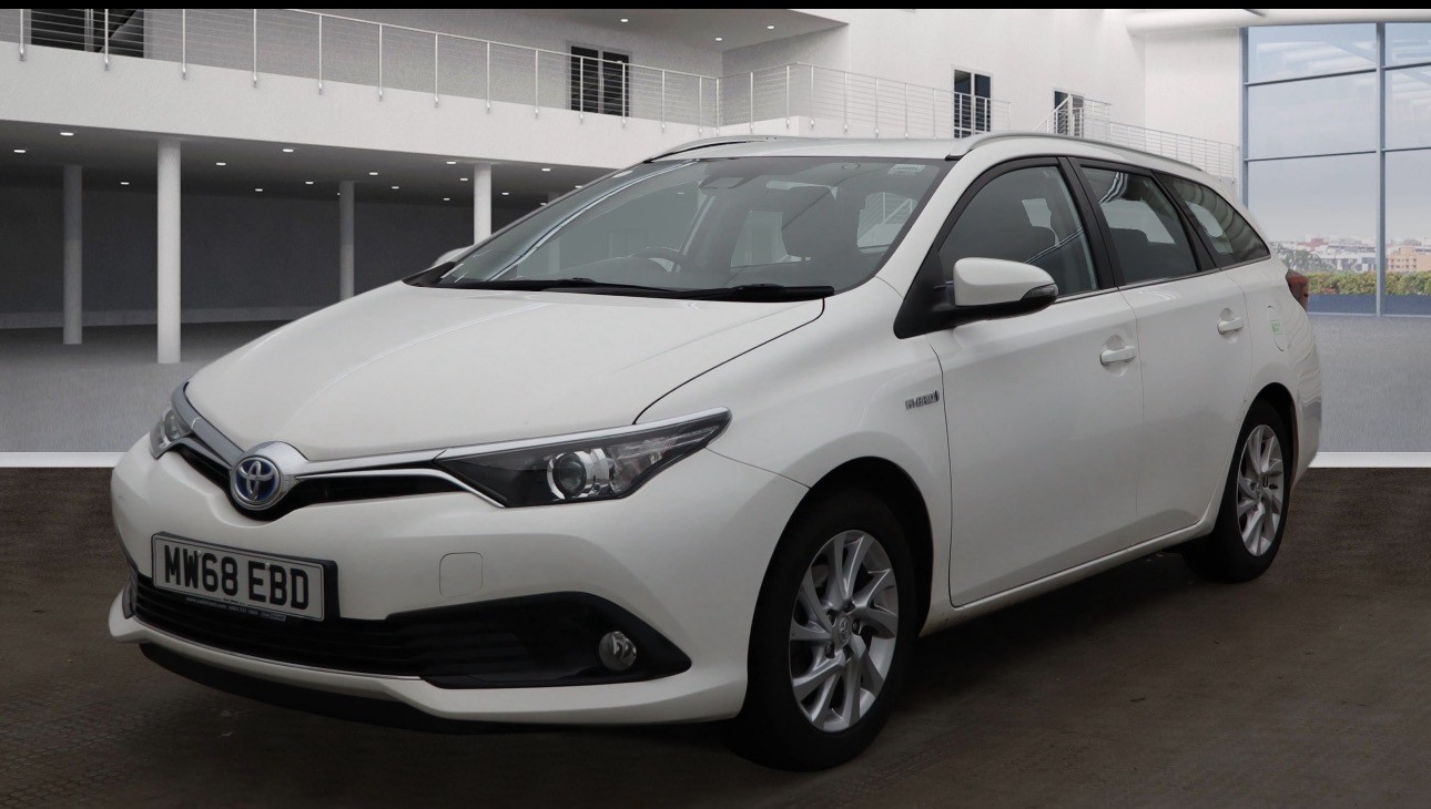 Used Toyota Auris 2019 for sale - 77487257: Photo 2
