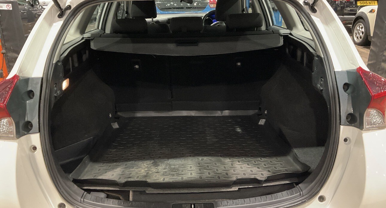 Used Toyota Auris 2019 for sale - 77487257: Photo 7