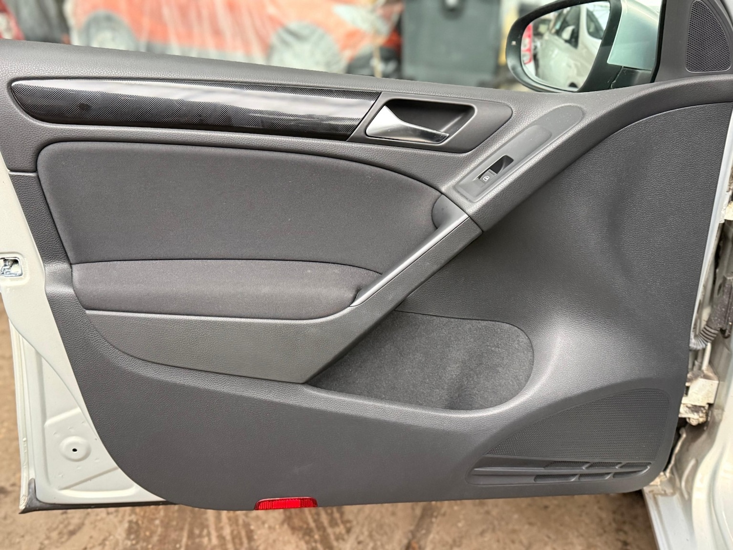 Used Volkswagen Golf 2010 for sale - 77629083: Photo 21