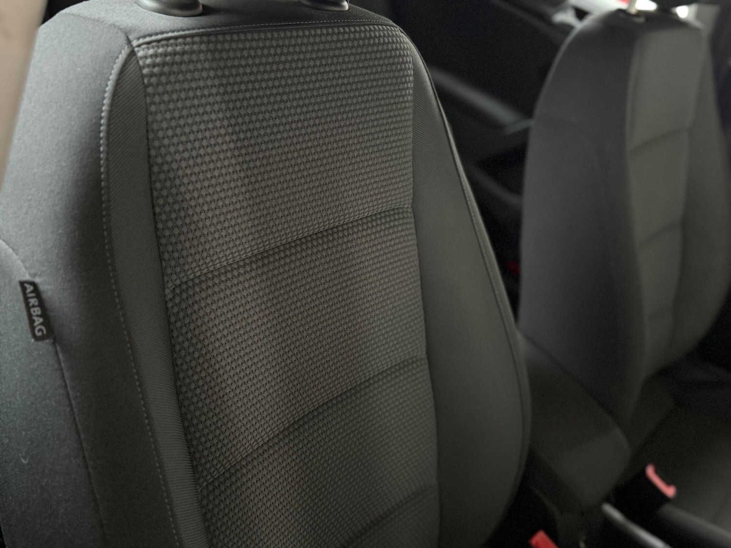 Used Volkswagen Golf 2010 for sale - 77629083: Photo 28