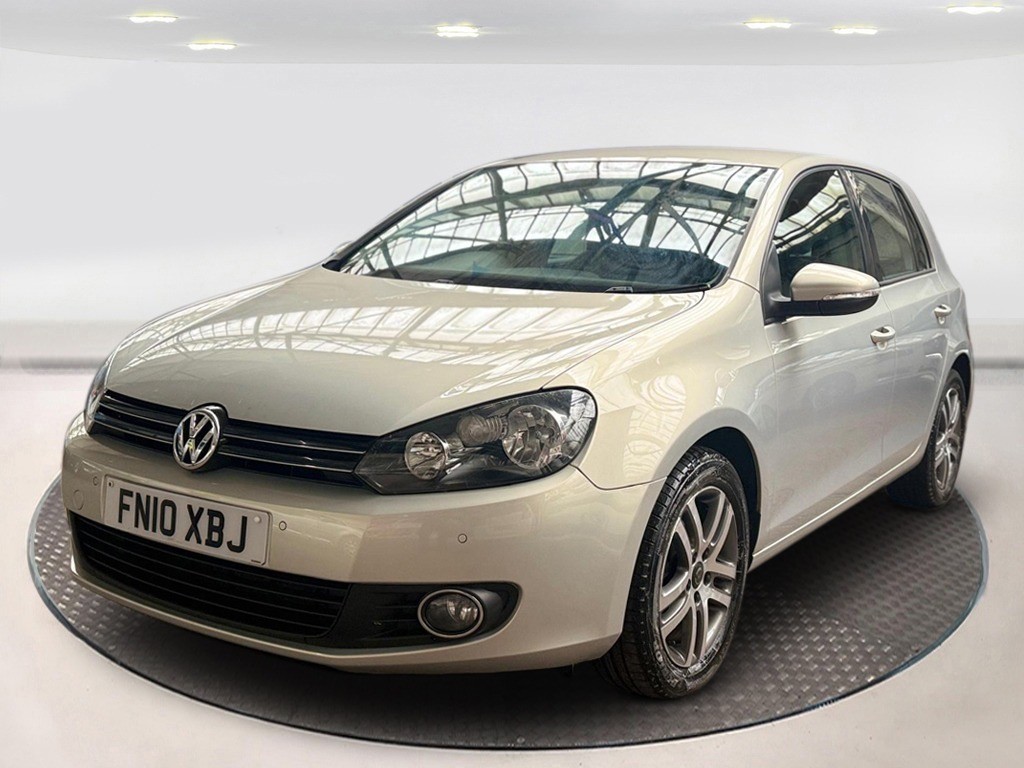 Used Volkswagen Golf 2010 for sale - 77629083: Photo 4