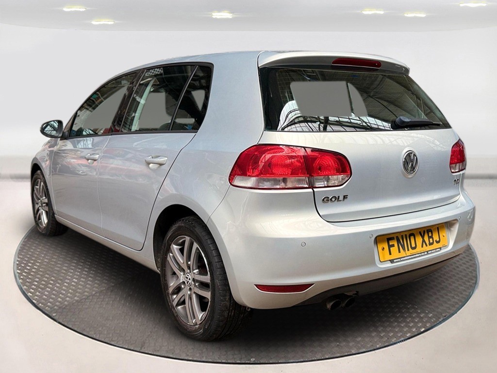 Used Volkswagen Golf 2010 for sale - 77629083: Photo 6