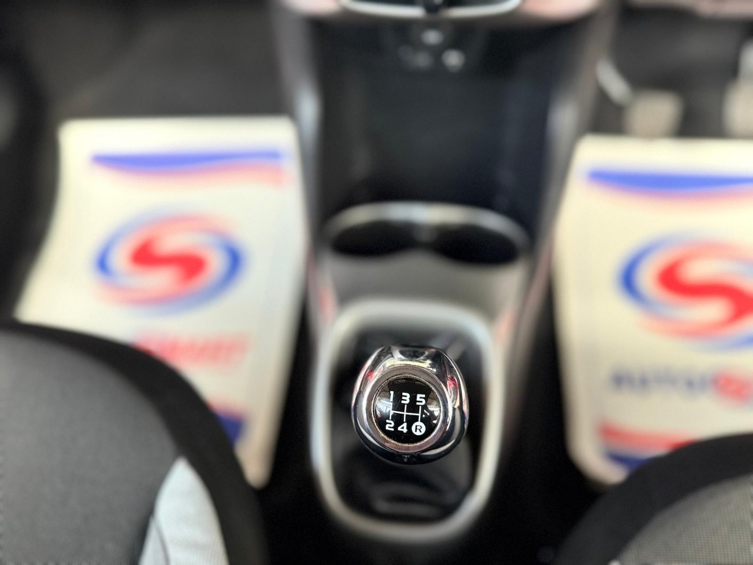 Used Toyota AYGO 2017 for sale - 76170429: Photo 37