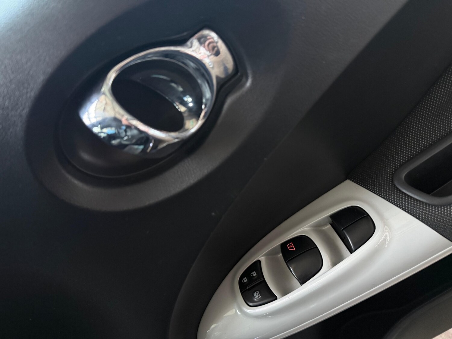 Used Nissan Juke 2012 for sale - 77398395: Photo 41