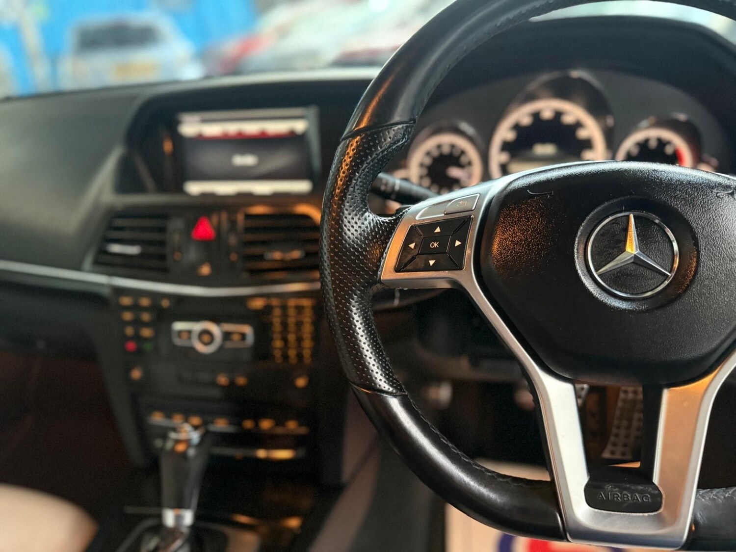 Used Mercedes-Benz E Class 2013 for sale - 78056943: Photo 25