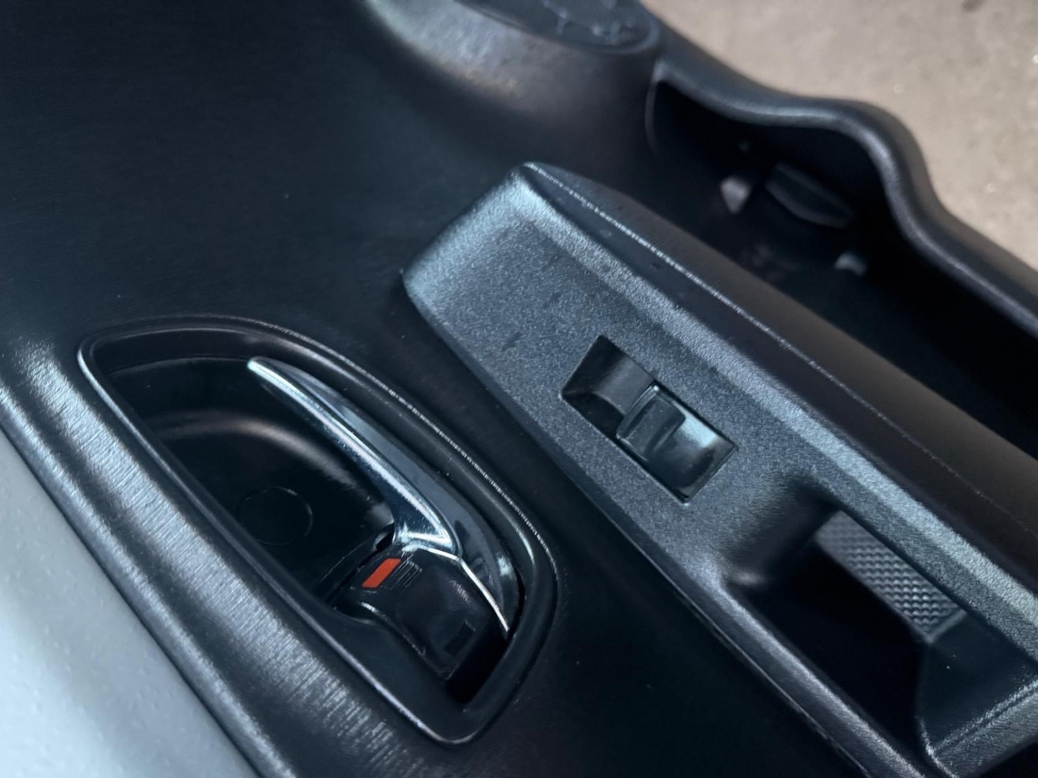 Used Toyota Yaris 2013 for sale - 76662718: Photo 18