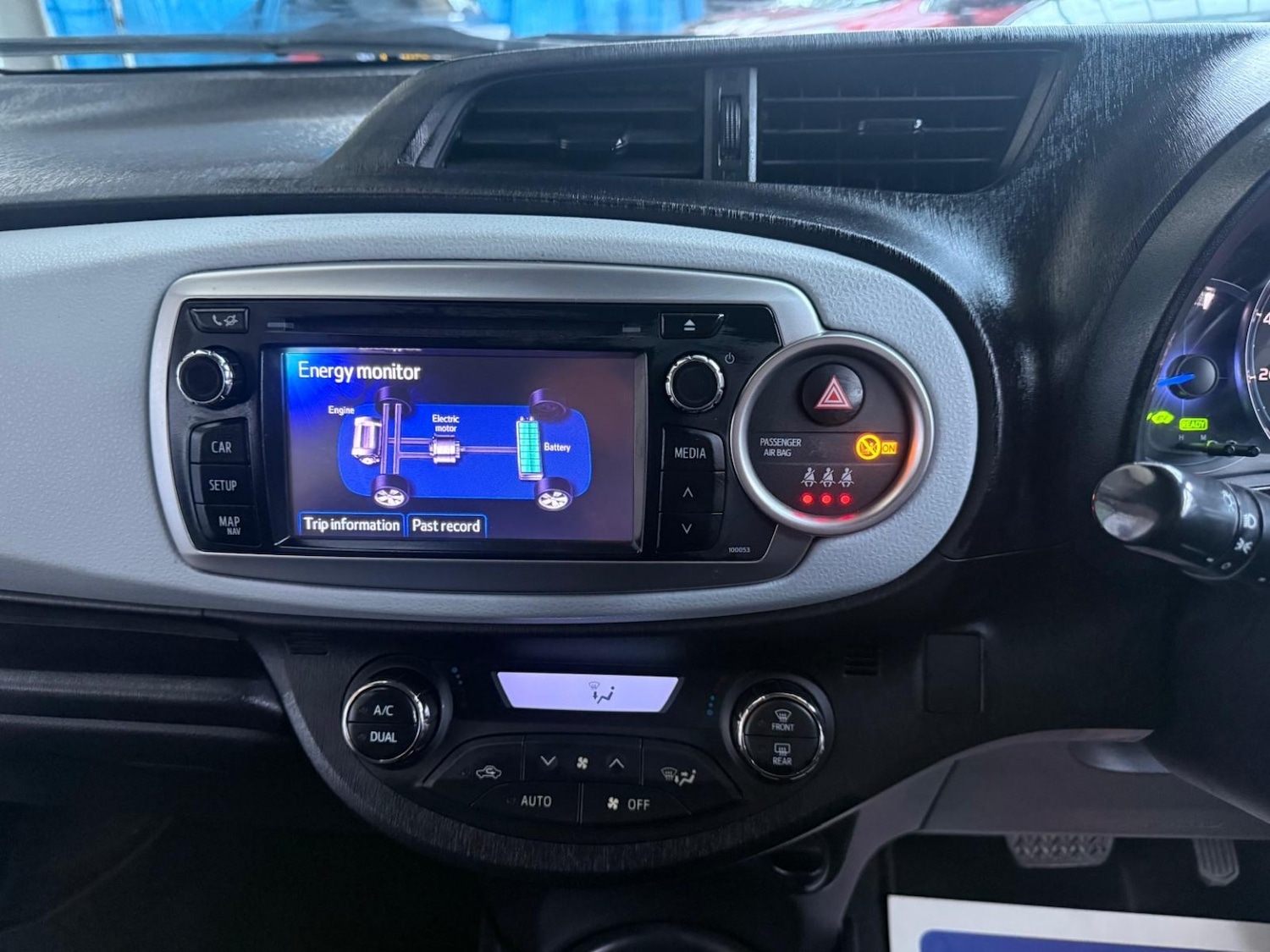 Used Toyota Yaris 2013 for sale - 76662718: Photo 22