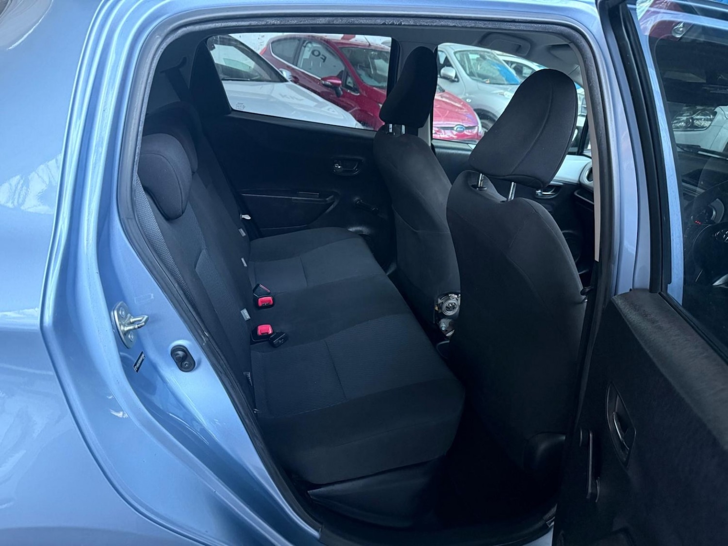 Used Toyota Yaris 2013 for sale - 76662718: Photo 6