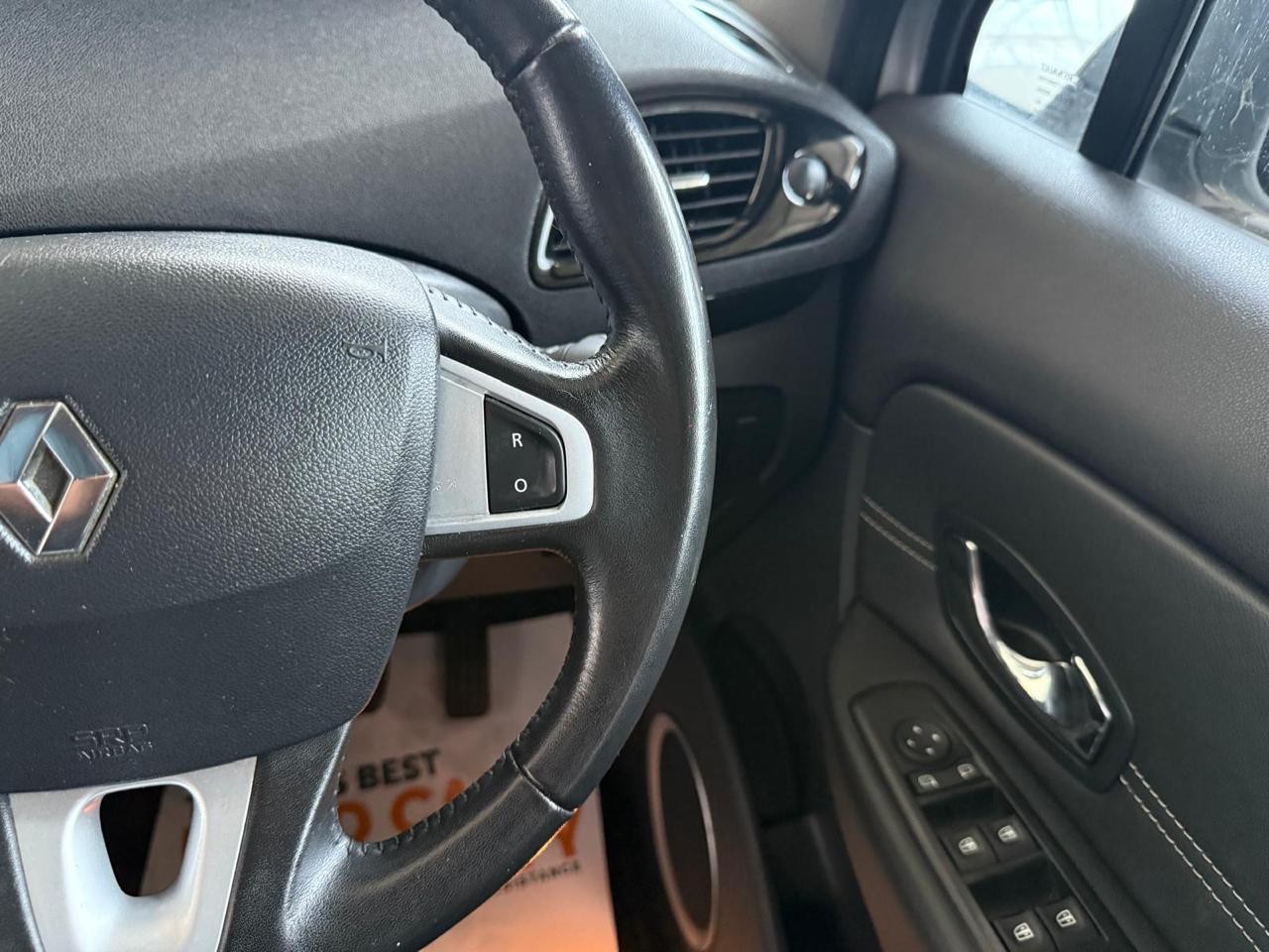 Used Renault Grand Scenic 2012 for sale - 75731216: Photo 22