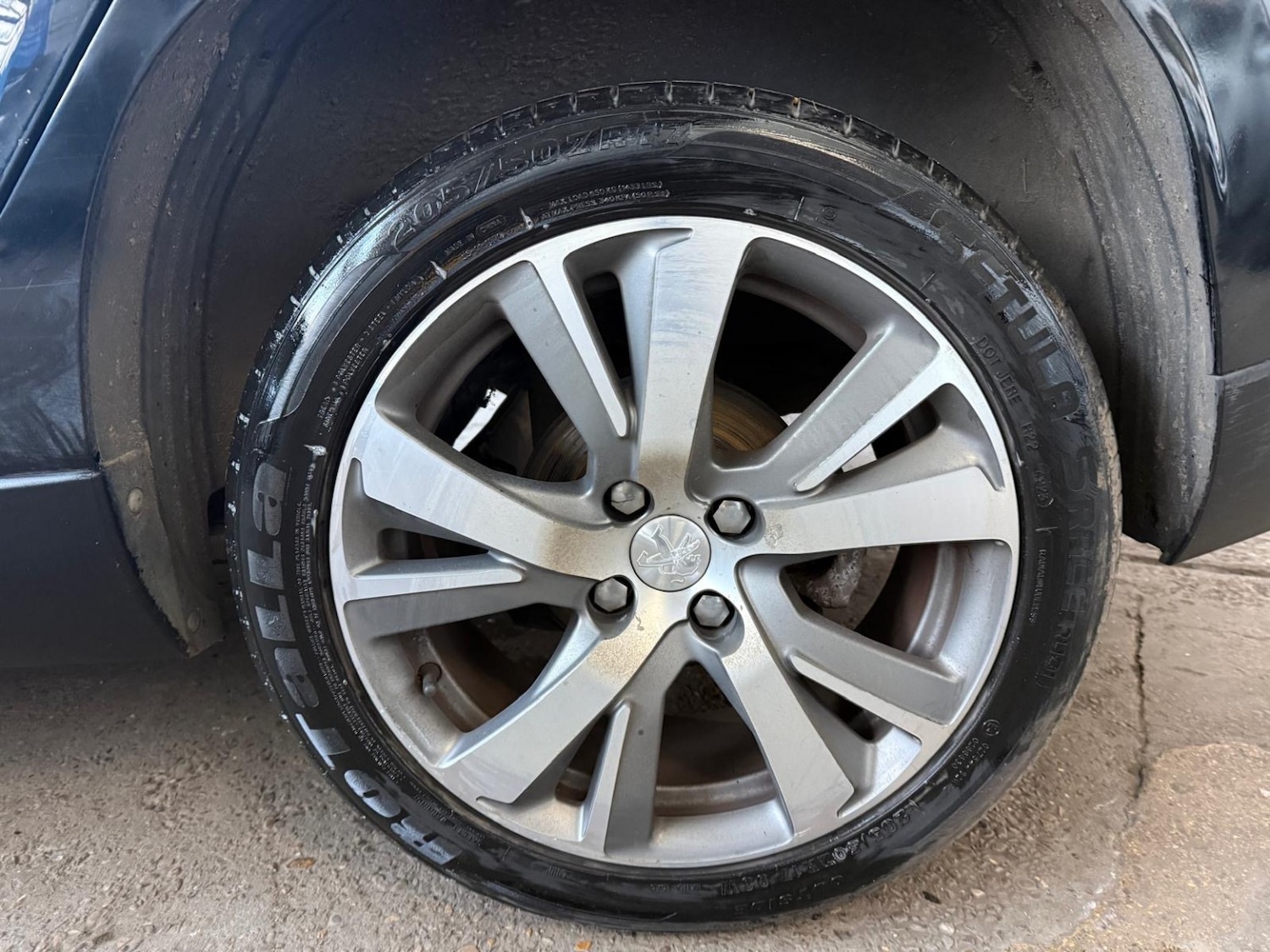 Used Peugeot 2008 2014 for sale - 77124231: Photo 19