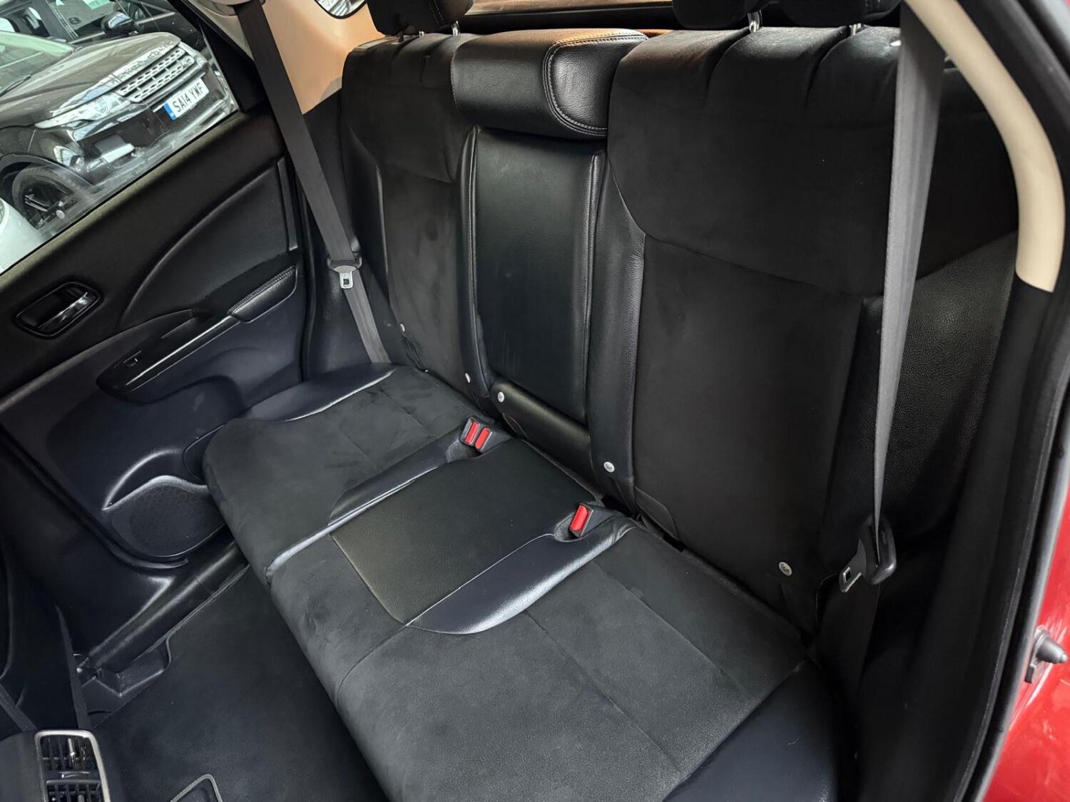 Used Honda CR-V 2017 for sale - 76794334: Photo 19