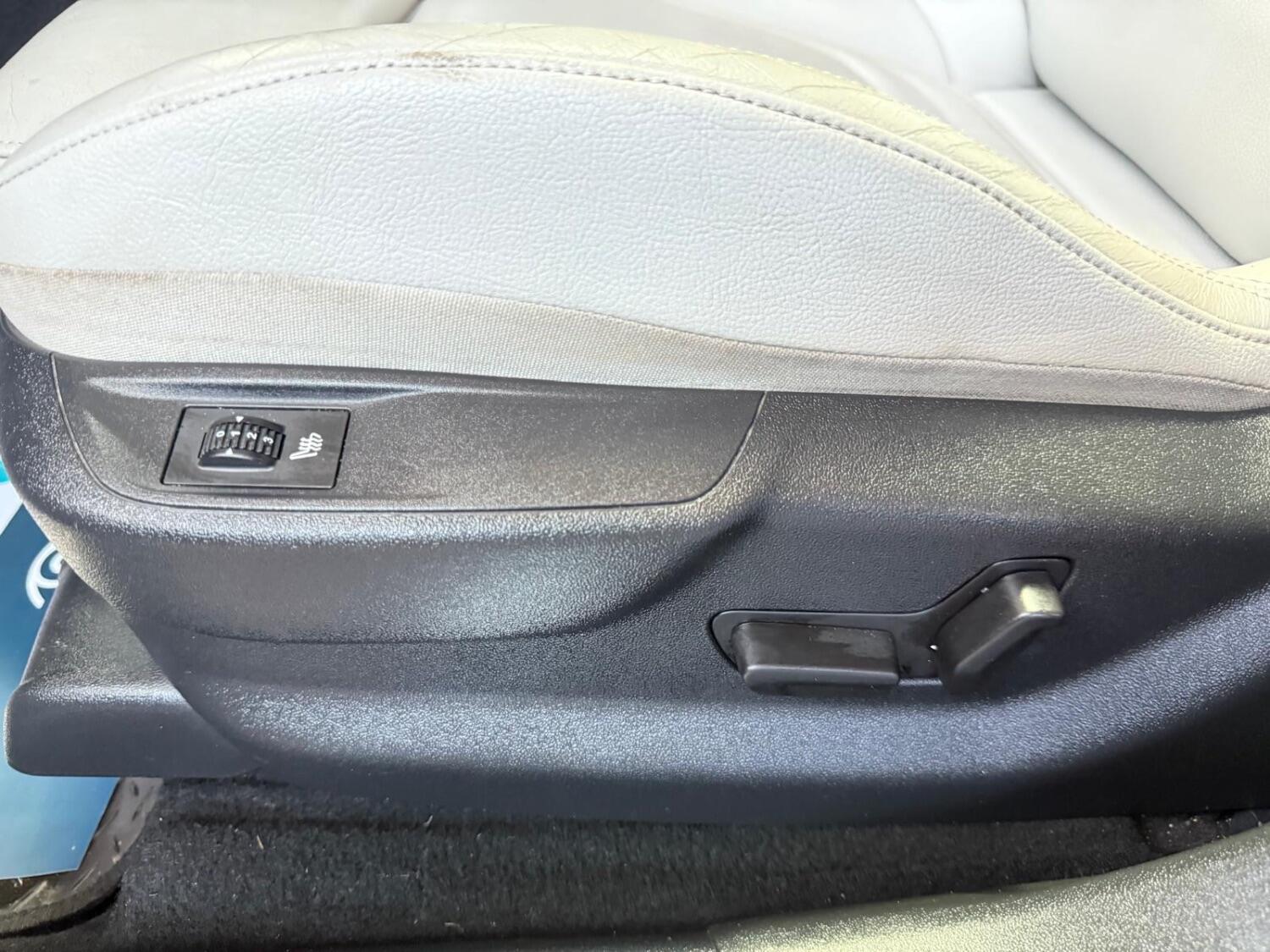 Used Citroen DS5 2012 for sale - 76794335: Photo 14