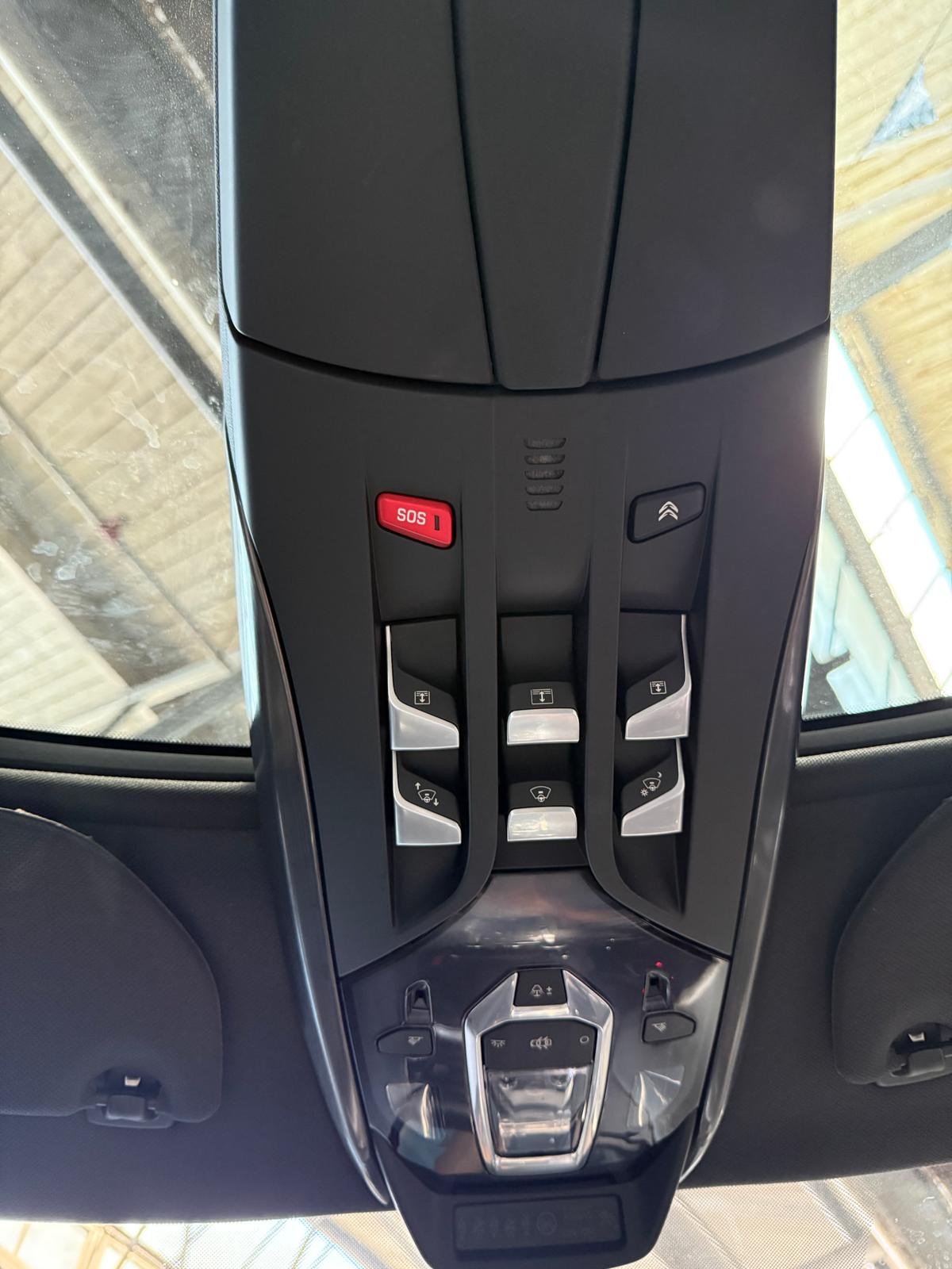 Used Citroen DS5 2012 for sale - 76794335: Photo 8