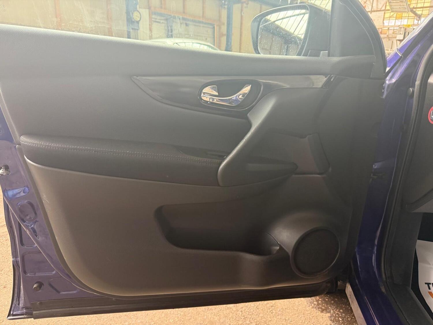 Used Nissan Qashqai 2014 for sale - 76769277: Photo 15