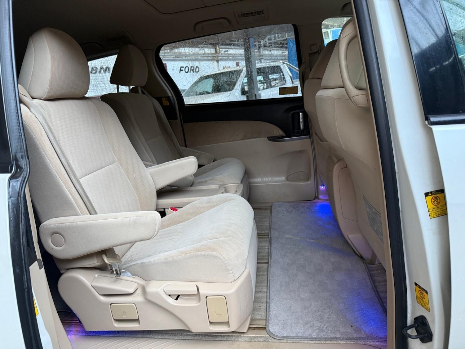 Used Toyota Estima 2024 for sale - 76649801: Photo 25