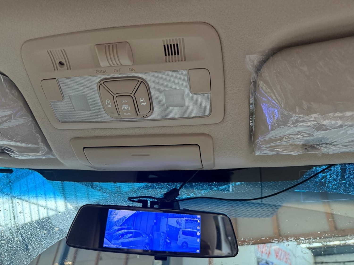 Used Toyota Estima 2024 for sale - 76649801: Photo 38