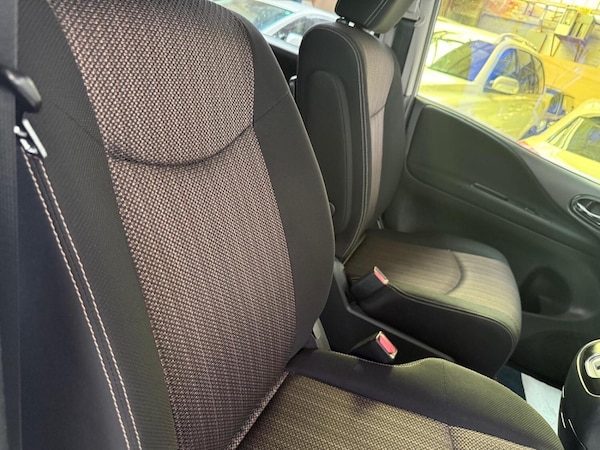 Used Nissan Serena 2014 for sale - 75638310: Photo 11
