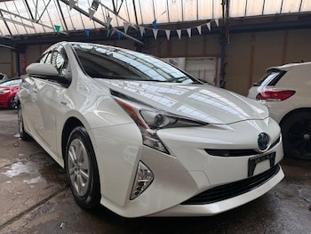 1.8 VVT-h Business Edition 5-Door