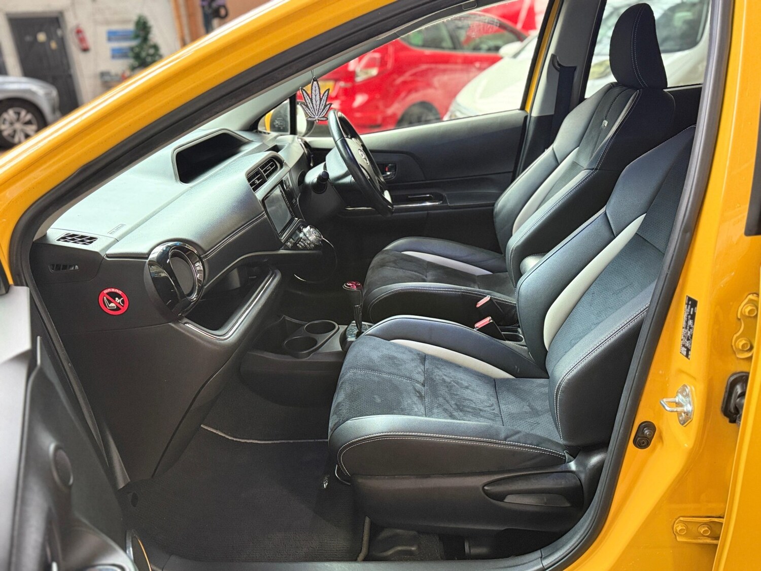 Used Toyota Aqua 2026 for sale - 78038968: Photo 17