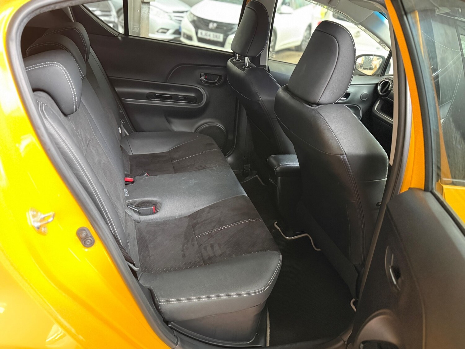 Used Toyota Aqua 2026 for sale - 78038968: Photo 28