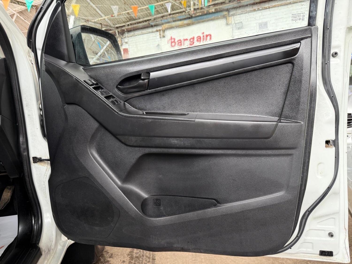 Used Isuzu D-Max 2014 for sale - 76097002: Photo 23