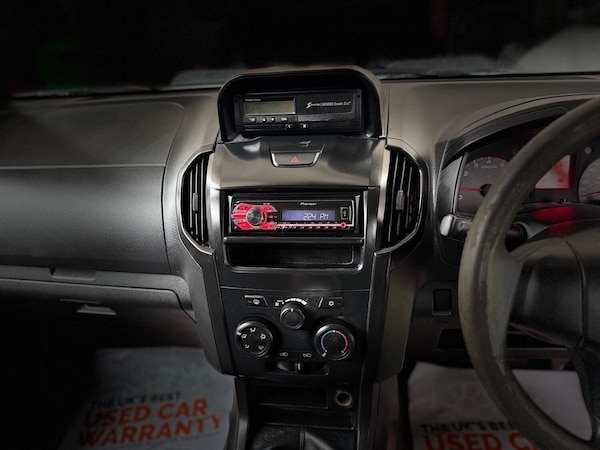 Used Isuzu D-Max 2014 for sale - 76097002: Photo 28