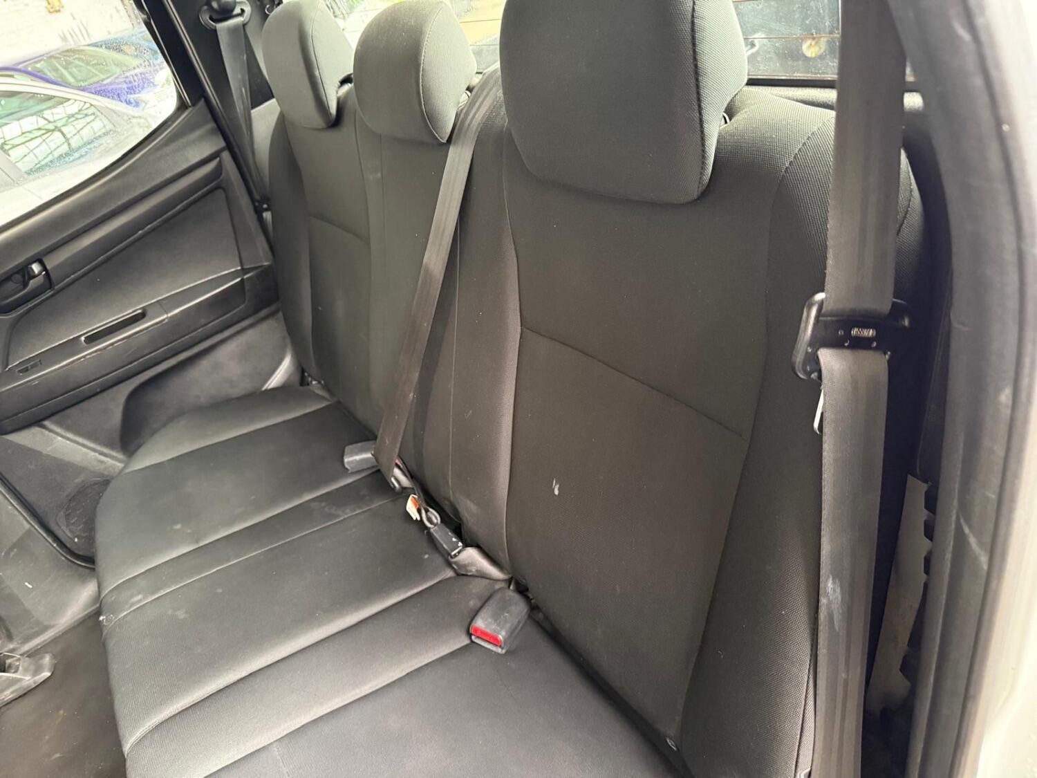 Used Isuzu D-Max 2014 for sale - 76097002: Photo 4