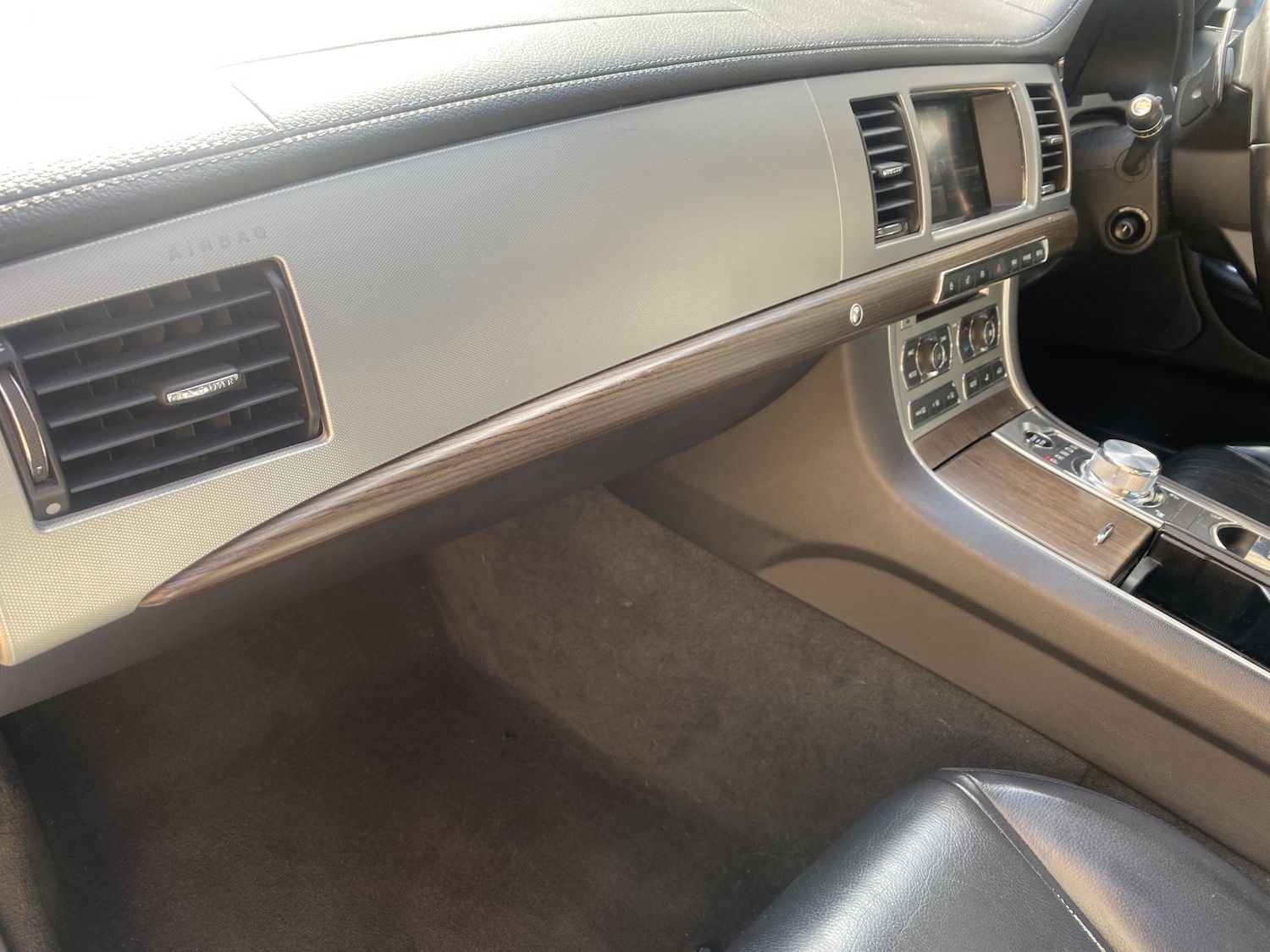 Used Jaguar XF 2013 for sale - 76769480: Photo 12