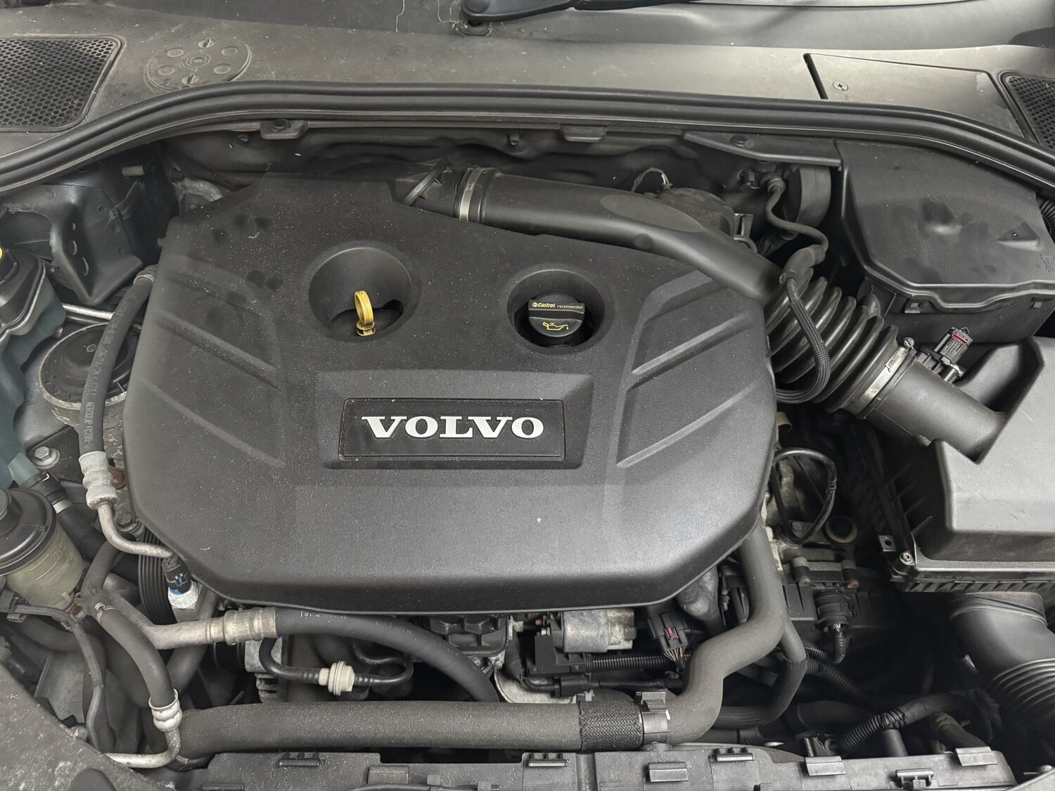 Used Volvo V60 2011 for sale - 78056921: Photo 36