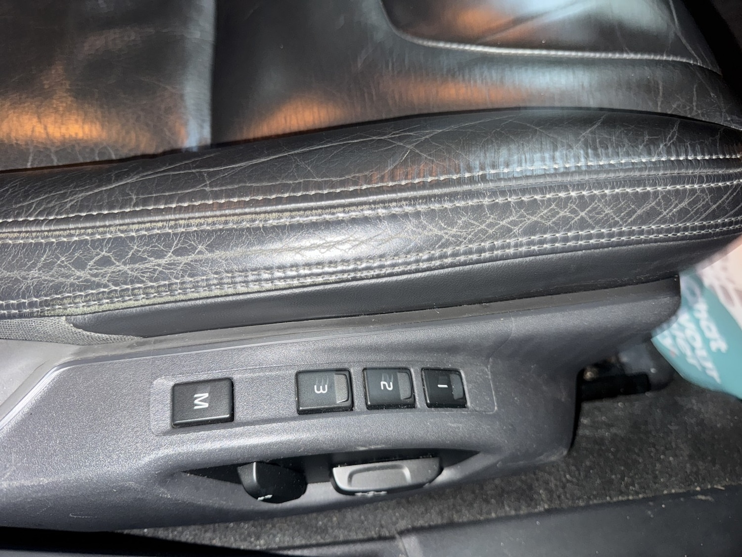 Used Volvo V60 2011 for sale - 78056921: Photo 6