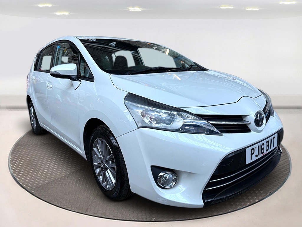 Used Toyota Verso 2016 for sale - 76904699: Photo 1