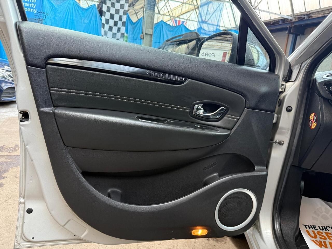 Used Renault Scenic 2013 for sale - 78056980: Photo 12