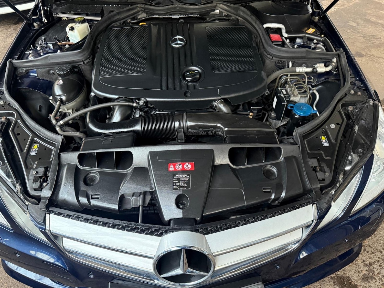 Used Mercedes-Benz E Class 2013 for sale - 76756997: Photo 27