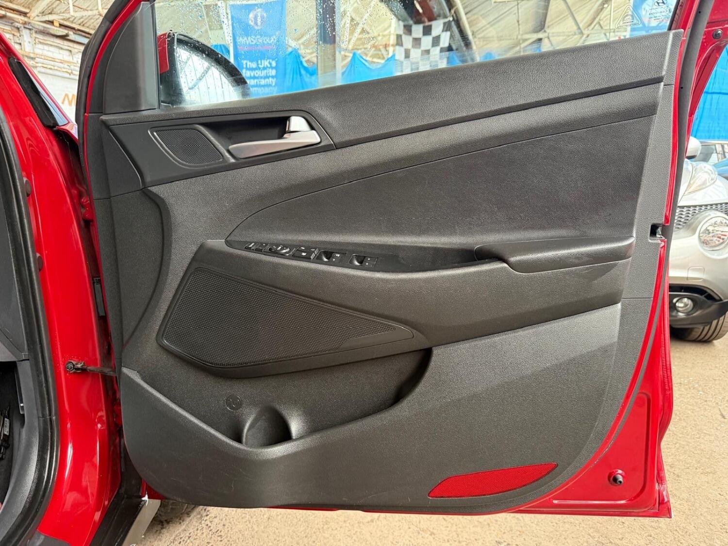 Used Hyundai TUCSON 2018 for sale - 76769629: Photo 21