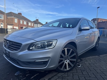 2014 - D4 [181] Business Edition 5dr Geartronic