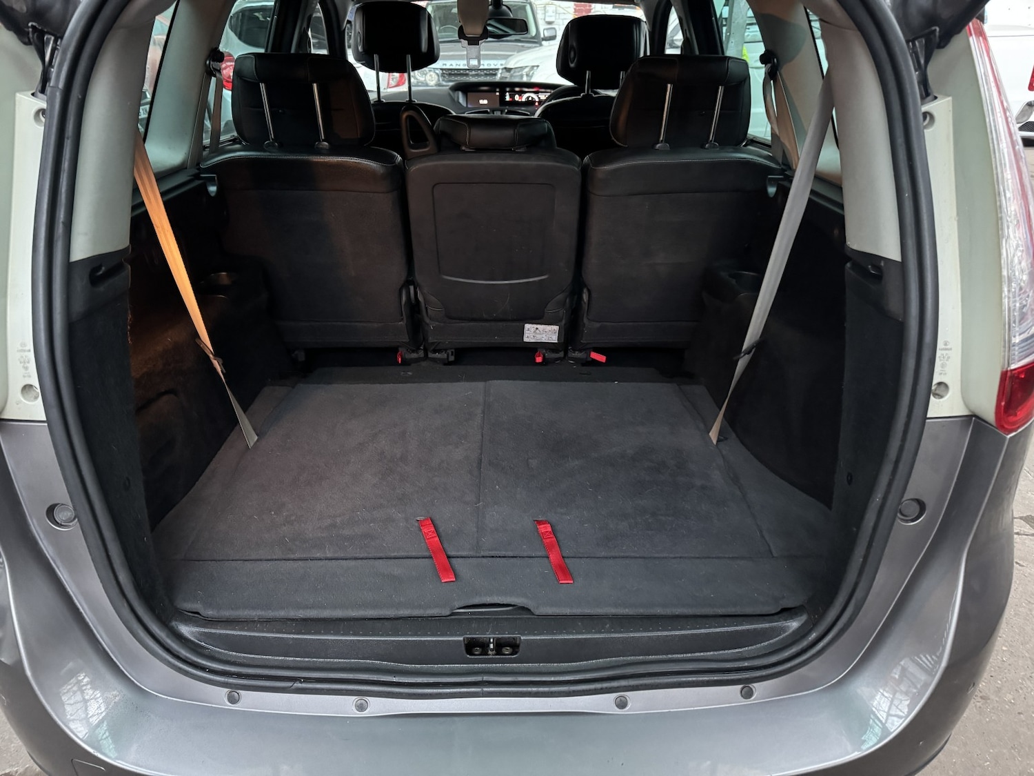 Used Renault Grand Scenic 2014 for sale - 78056935: Photo 7