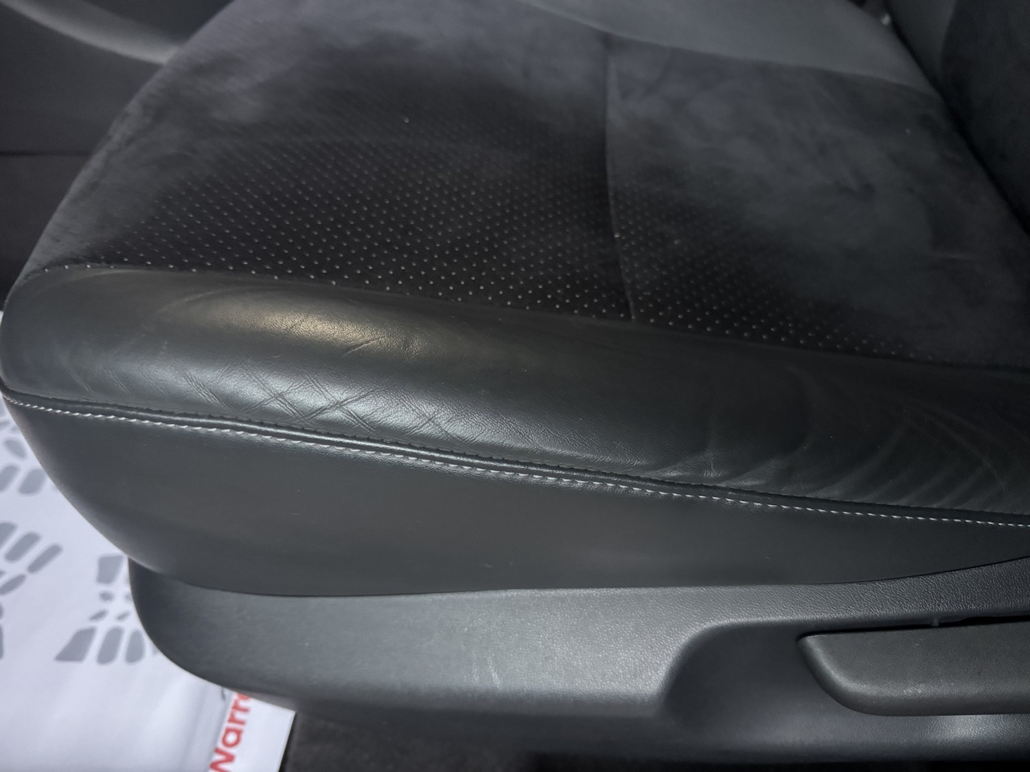 Used Toyota Auris 2011 for sale - 77085321: Photo 14