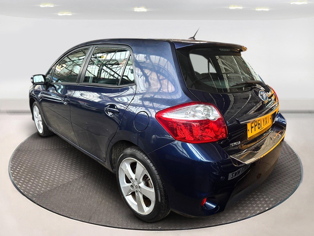 Used Toyota Auris 2011 for sale - 77085321: Photo 3