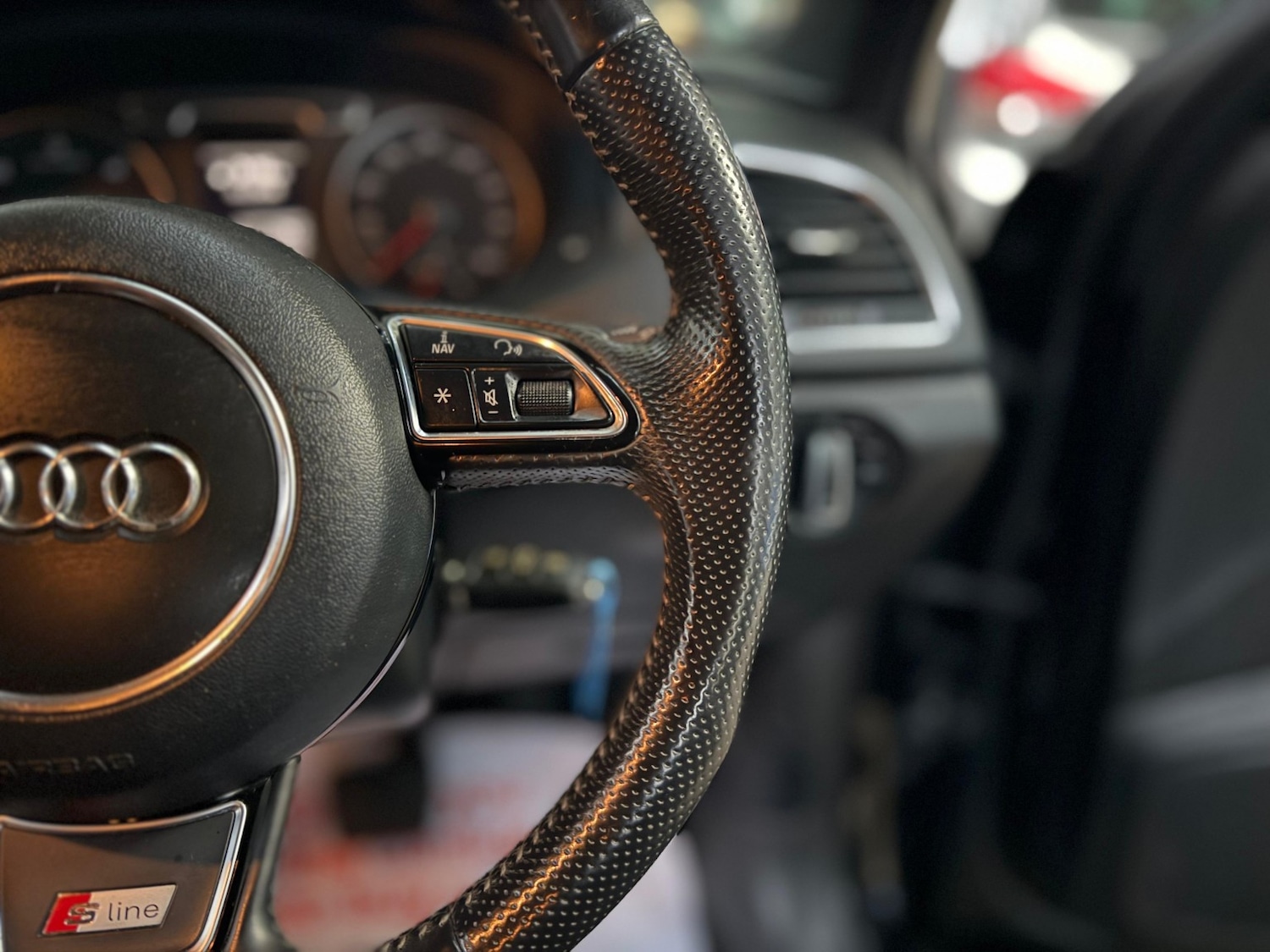 Used Audi Q3 2014 for sale - 78056955: Photo 18