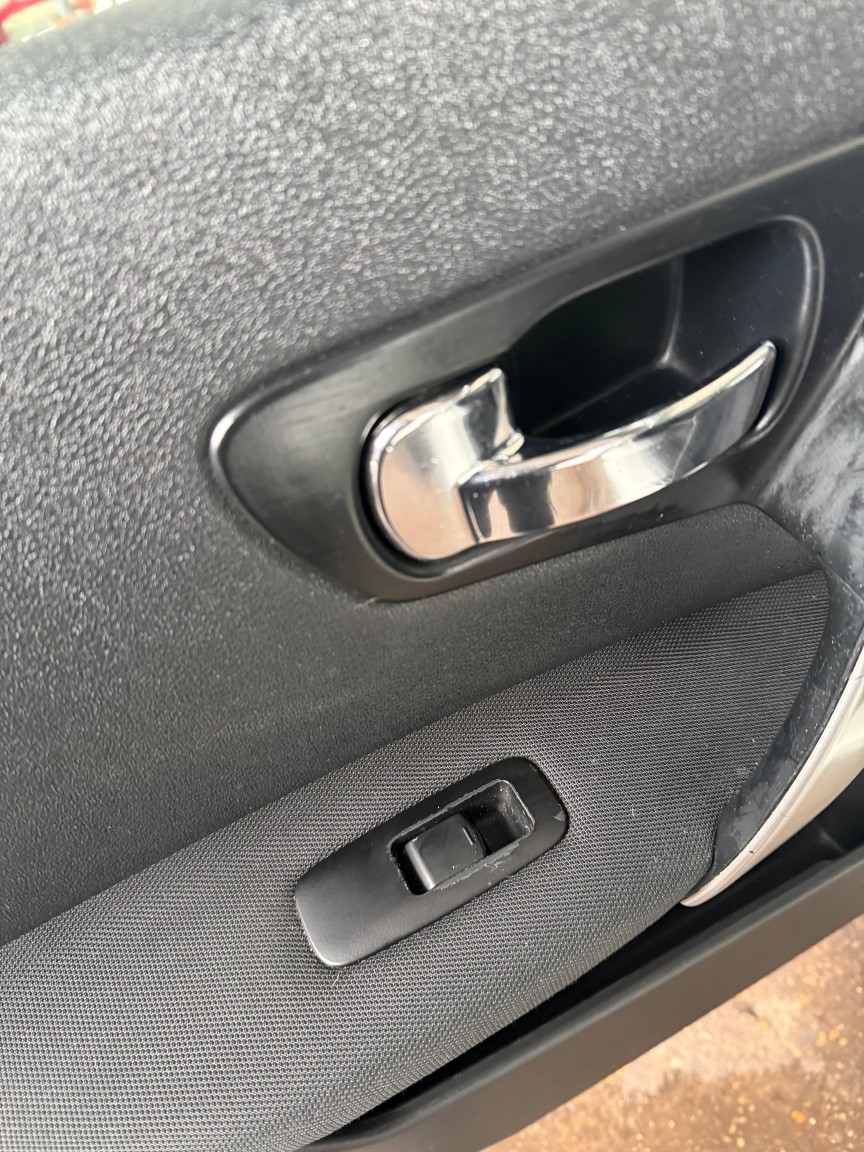 Used Nissan Qashqai+2 2012 for sale - 78056938: Photo 17