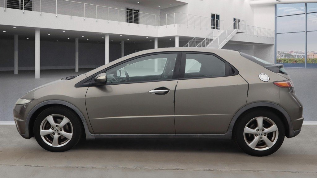 Used Honda Civic 2008 for sale - 76005657: Photo 6