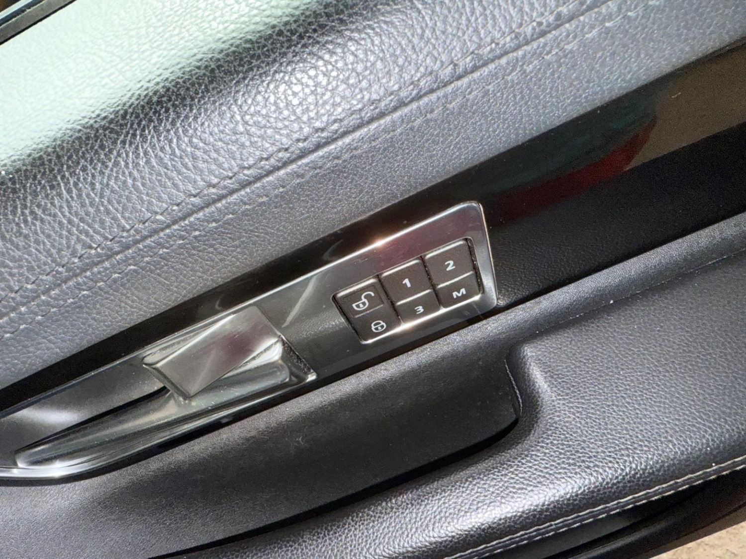 Used Land Rover Range Rover Sport 2012 for sale - 76935362: Photo 22