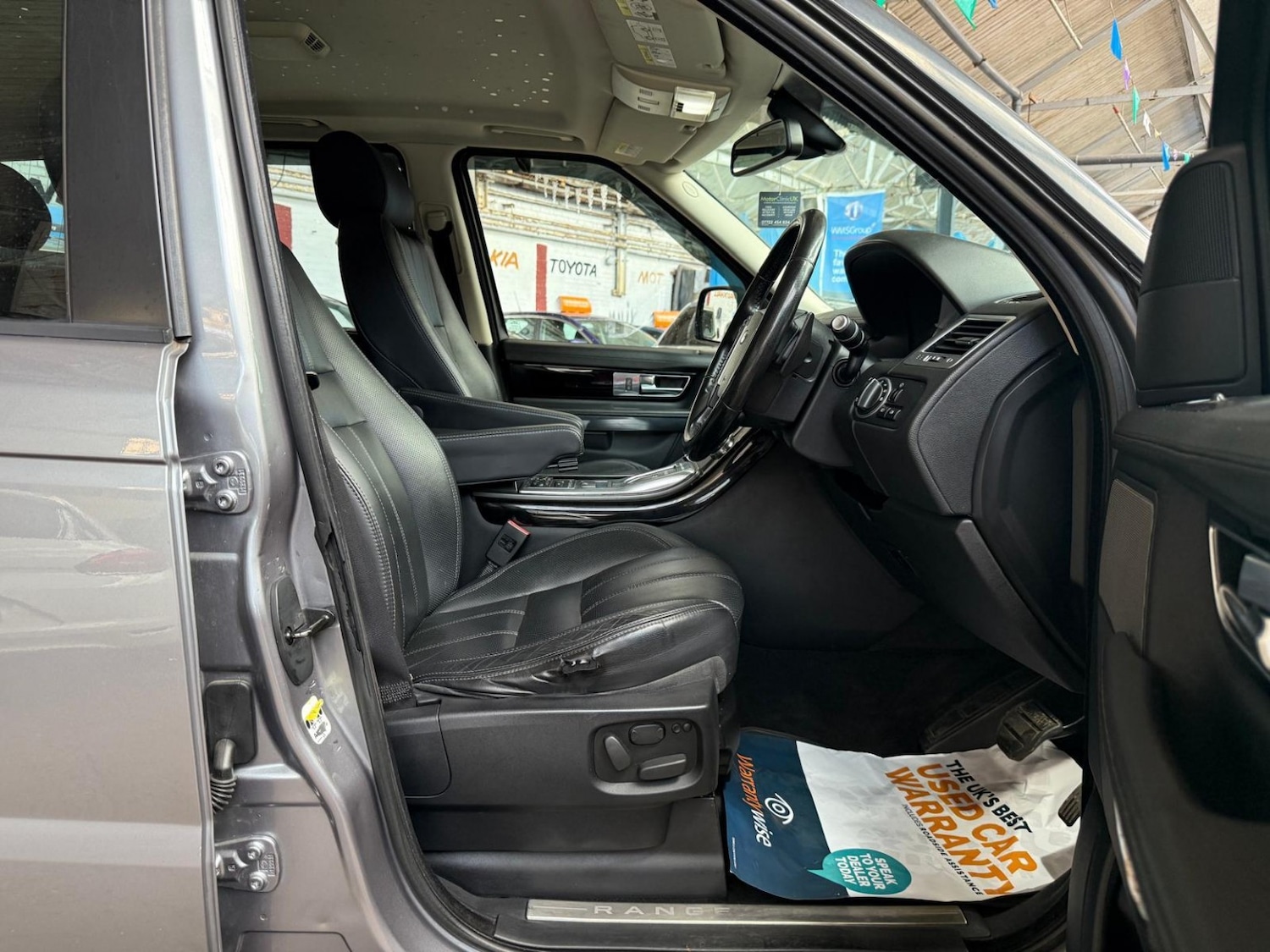 Used Land Rover Range Rover Sport 2012 for sale - 76935362: Photo 25