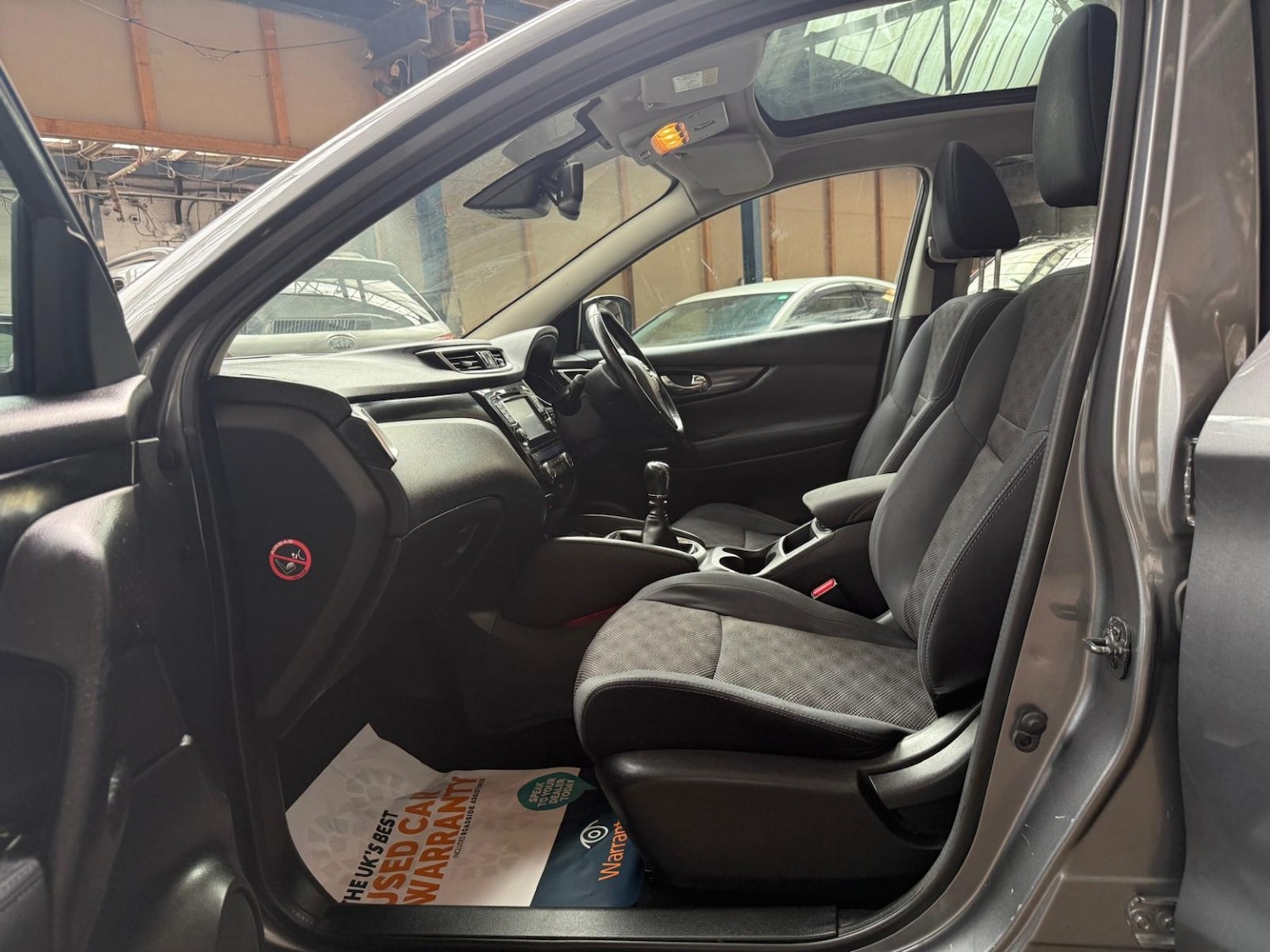 Used Nissan Qashqai 2015 for sale - 76649820: Photo 30