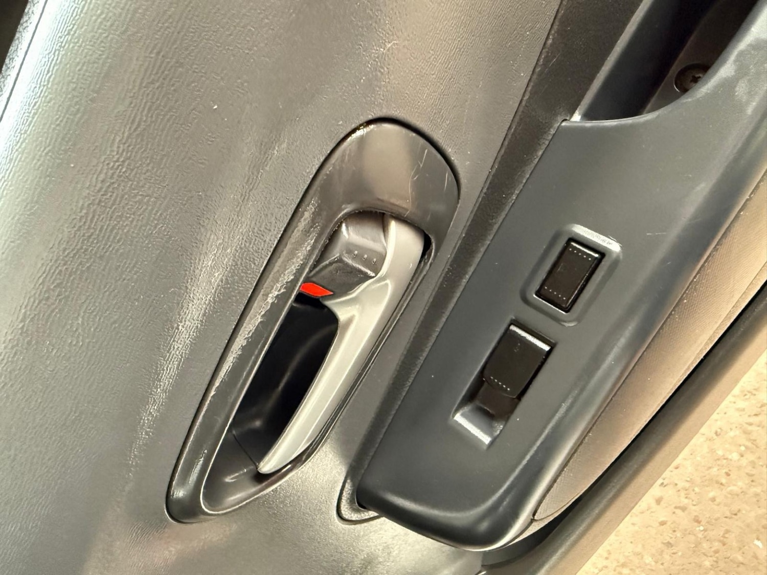 Used Suzuki Alto 2014 for sale - 76063930: Photo 7