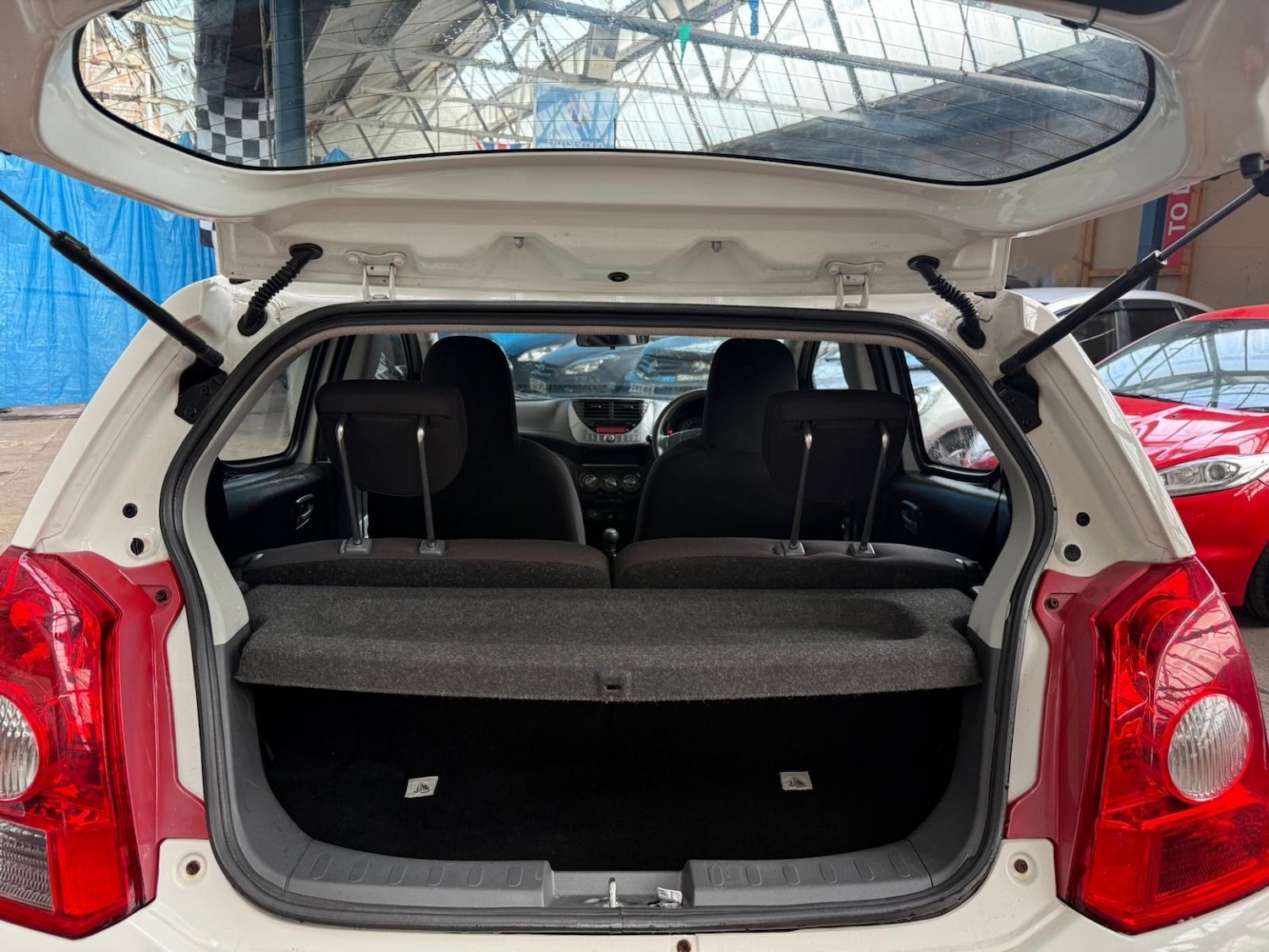 Used Suzuki Alto 2014 for sale - 76063930: Photo 9