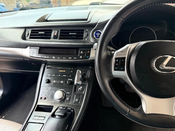 Used Lexus CT 2011 for sale - 75228151: Photo 12