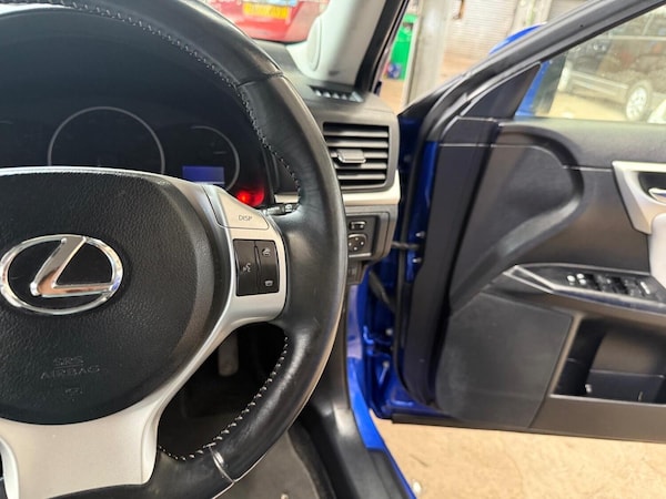 Used Lexus CT 2011 for sale - 75228151: Photo 29