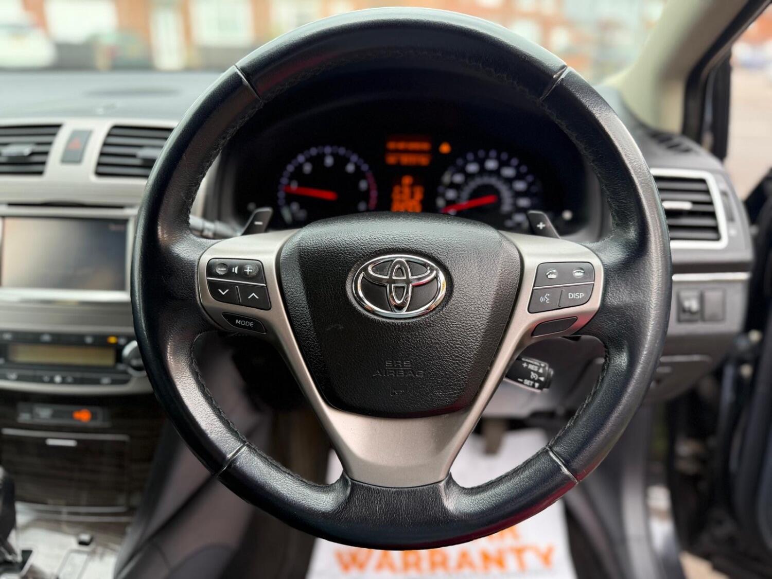 Used Toyota Avensis 2012 for sale - 76794342: Photo 15