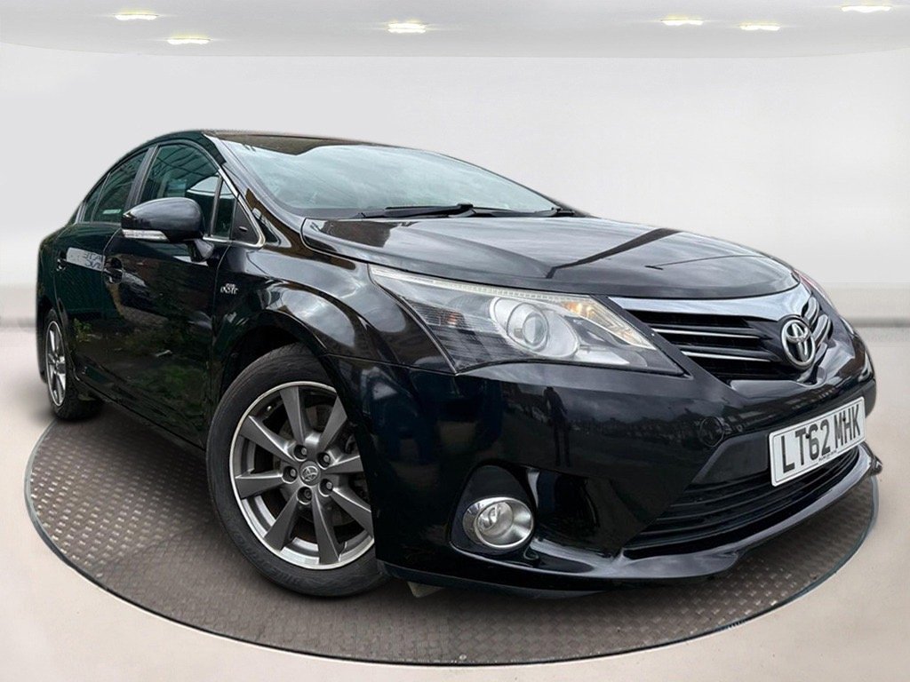 Used Toyota Avensis 2012 for sale - 76794342: Photo 2